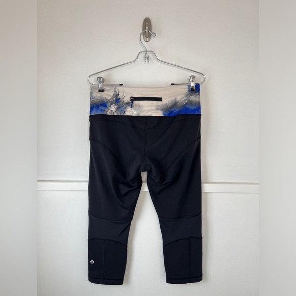Lululemon Run: Bright At Night Crop Black/Milky Way Multi Print/Pigment Blue - Picture 6 of 13